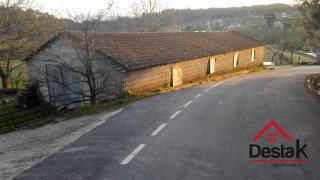 Land for sale in São Pedro do Sul, Portugal — €30,000