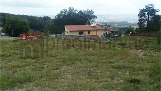 Land for sale in Gouveia, Portugal — €20,000