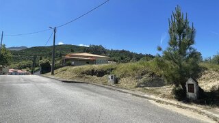 Land for sale in Gouveia, Portugal — €22,500