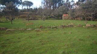 Land for sale in Gouveia, Portugal — €42,500
