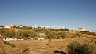 Terreno em Castelo Branco · 1140 m² · 68 000 €
