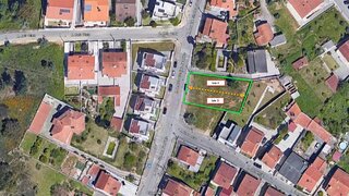 Terreno em Coimbra · 725 m² · 130 000 €