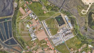 Terreno de 592 m² em Aveiro