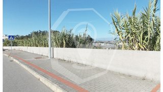 Land for sale in Oliveira do Bairro, Portugal — €300,000