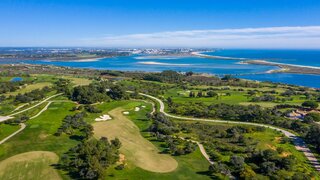 Land for sale in Lagos, Portugal — €1,100,000