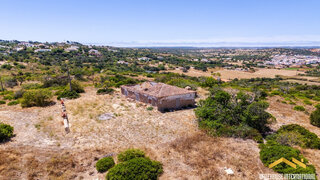 Land for sale in Lagos, Portugal — €1,600,000