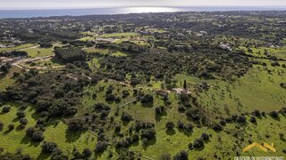 Land for sale in Lagoa, Portugal — €529,000