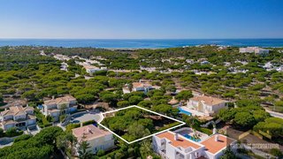 Land for sale in Loulé, Portugal — €2,275,000