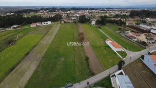 Terreno em Aveiro · 2727 m² · 85 000 €