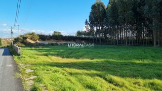 Terreno em Aveiro · 9020 m² · 225 000 €