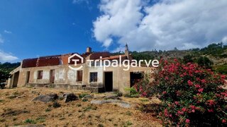 Land for sale in Monchique, Portugal — €595,000
