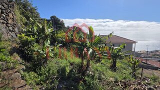 Land for sale in Santa Cruz, Portugal — €85,000