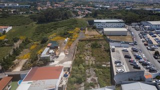 Terreno em Cascais · 1406 m² · 650 000 €