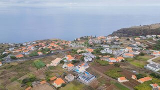 Land for sale in Calheta (Madeira), Portugal — €160,000