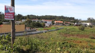 Land for sale in Lousada, Portugal — €149,000