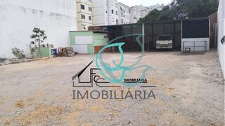 Terreno de 300 m² em Setúbal
