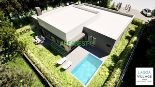Land for sale in Sesimbra, Portugal — €225,000