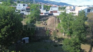 Land for sale in Covilhã, Portugal — €52,500