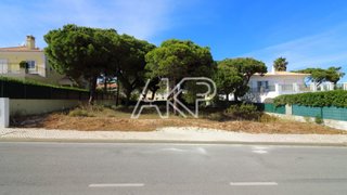 Land for sale in Loulé, Portugal — €1,275,000