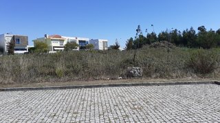Land for sale in Maia, Portugal — €330,000
