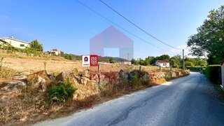 Land for sale in Amares, Portugal — €107,500