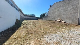 Land for sale in Maia, Portugal — €90,000