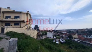 Land for sale in Gondomar, Portugal — €77,500