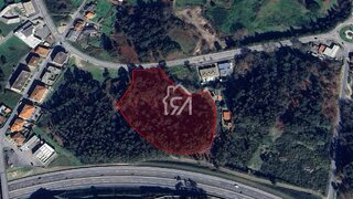 Land for sale in Paços de Ferreira, Portugal — €950,000