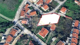 Land for sale in Sesimbra, Portugal — €189,000
