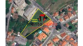 Land for sale in Santo Tirso, Portugal — €665,000