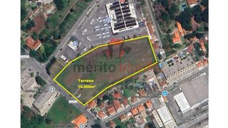 Land for sale in Santo Tirso, Portugal — €2,250,000