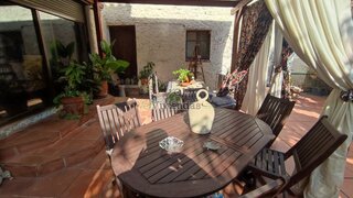 8-bedroom house with pool in Terrassa