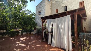8-bedroom house with pool in Terrassa