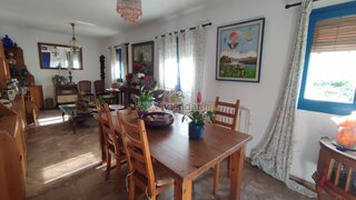 8-bedroom house with pool in Terrassa