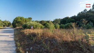 Land for sale in Porto de Mós, Portugal — €5,000