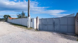 Land for sale in Porto de Mós, Portugal — €350,000