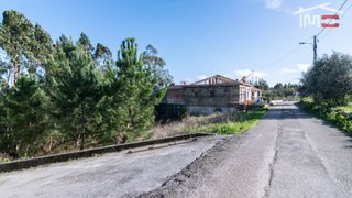 Land for sale in Batalha, Portugal — €30,000