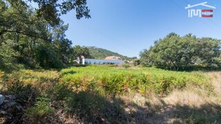 Land for sale in Porto de Mós, Portugal — €4,000