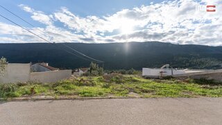 Land for sale in Porto de Mós, Portugal — €18,000