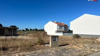 Land for sale in Montijo, Portugal — €70,000