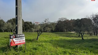 Terreno para venda em Ourém, Portugal — 55 000 €