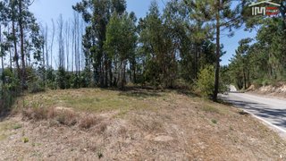 Land for sale in Ourém, Portugal — €70,000