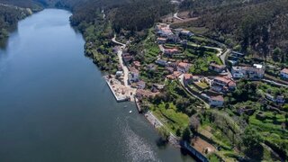 Land for sale in Santa Maria da Feira, Portugal — €736,560