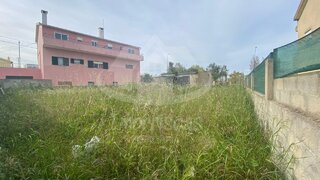 Land for sale in Loures, Portugal — €160,000