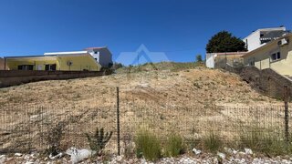 Land for sale in Vila Franca de Xira, Portugal — €113,000