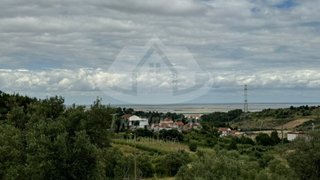 Land for sale in Vila Franca de Xira, Portugal — €87,000