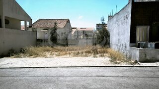 Land for sale in Loures, Portugal — €78,000