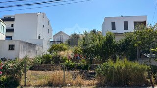Land for sale in Loures, Portugal — €110,000