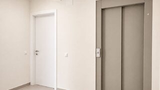 2-bedroom apartment with pool in Sabadell