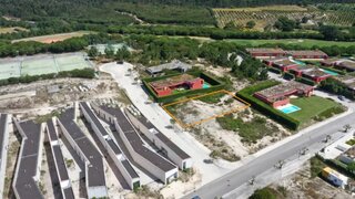 Land for sale in Óbidos, Portugal — €130,000